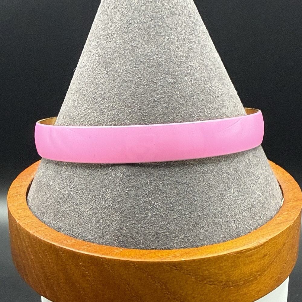 Vintage Pink Enamel Gold Tone Thin Stacking Bangle Bracelet Retro - Picture 2 of 7